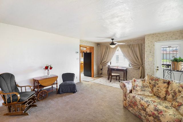 1558 Jeffries Street, Anderson, CA 96007