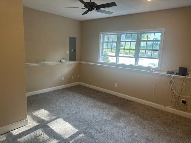 34 Carpenter Ave, Worcester, MA 01605