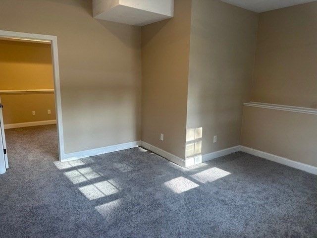 34 Carpenter Ave, Worcester, MA 01605