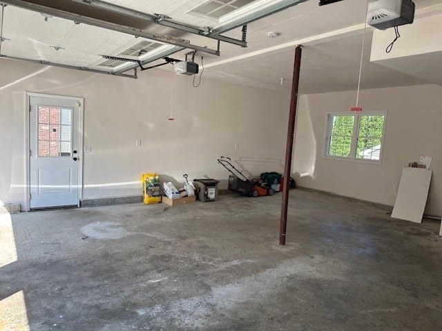 34 Carpenter Ave, Worcester, MA 01605
