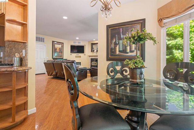 628 Stanley Ln, El Sobrante, CA 94803