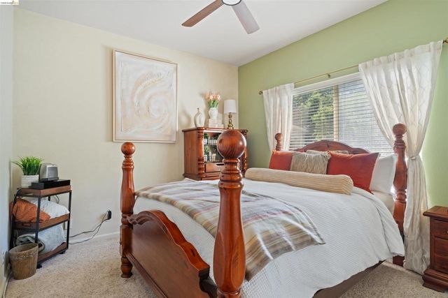 628 Stanley Ln, El Sobrante, CA 94803