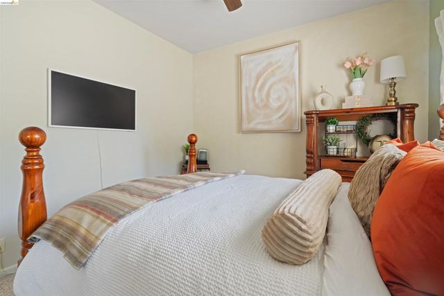 628 Stanley Ln, El Sobrante, CA 94803