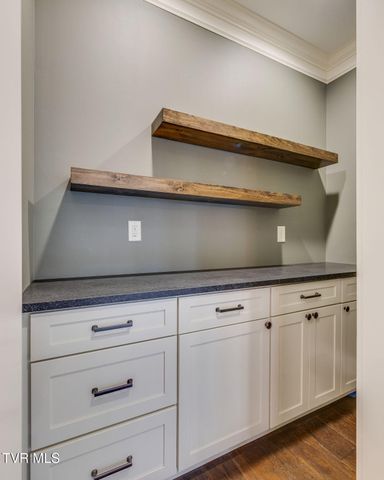 303 Azure Landing, Jonesborough, TN 37659