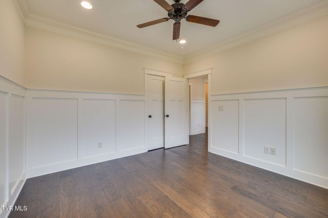 303 Azure Landing, Jonesborough, TN 37659