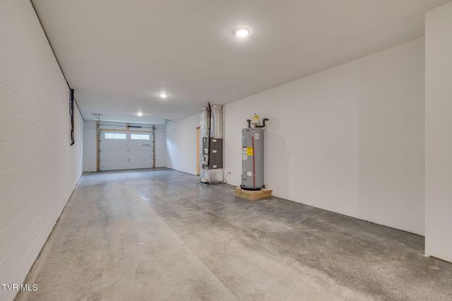 303 Azure Landing, Jonesborough, TN 37659