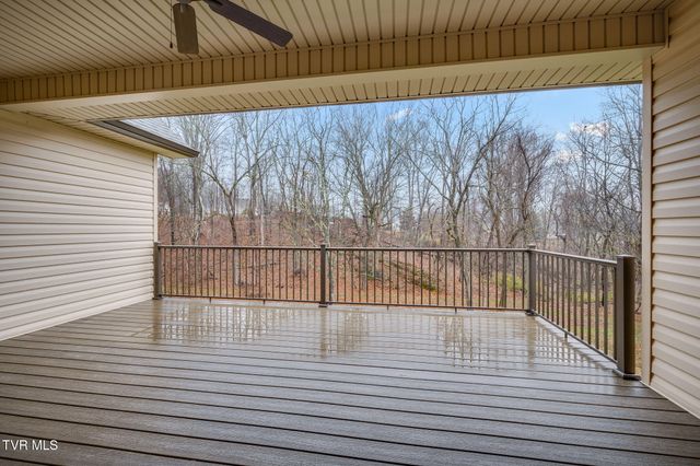 303 Azure Landing, Jonesborough, TN 37659