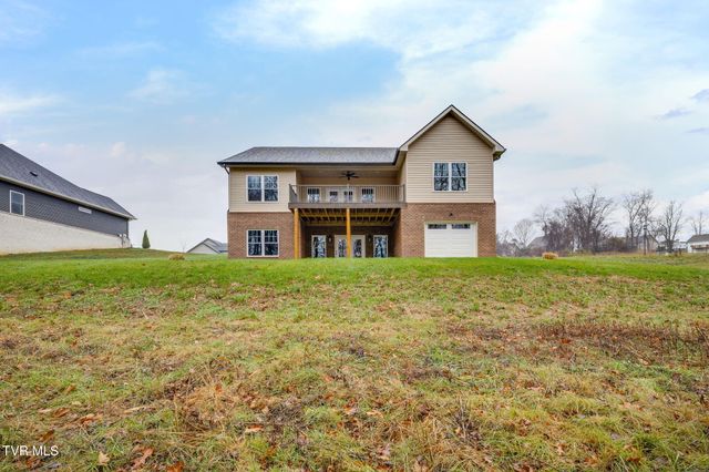 303 Azure Landing, Jonesborough, TN 37659