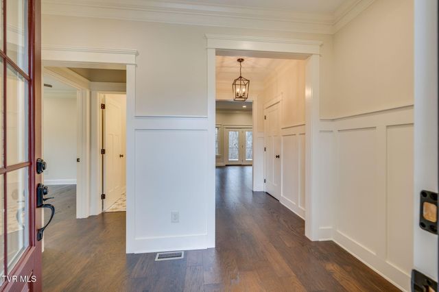 303 Azure Landing, Jonesborough, TN 37659