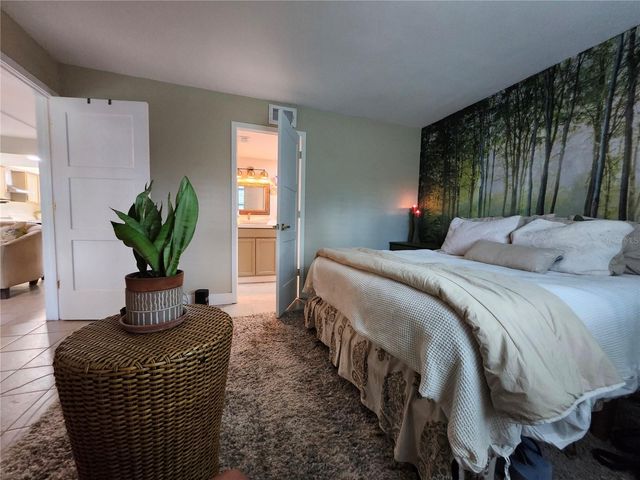 87 BOUNDARY BOULEVARD 7, Rotonda West, FL 33947