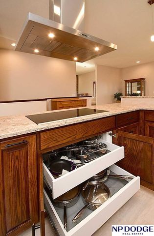 14605 Fir Circle, Plattsmouth, NE 68048