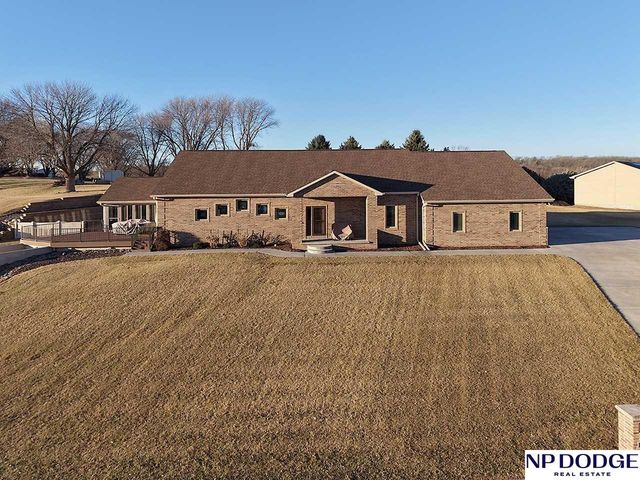 14605 Fir Circle, Plattsmouth, NE 68048
