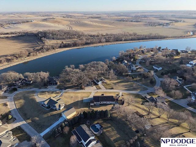14605 Fir Circle, Plattsmouth, NE 68048