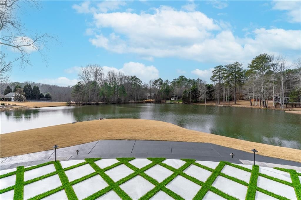 Image 102 of property listing at 10450 Belladrum, Alpharetta, GA 30022