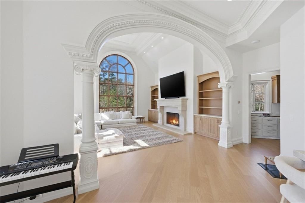 Image 30 of property listing at 10450 Belladrum, Alpharetta, GA 30022