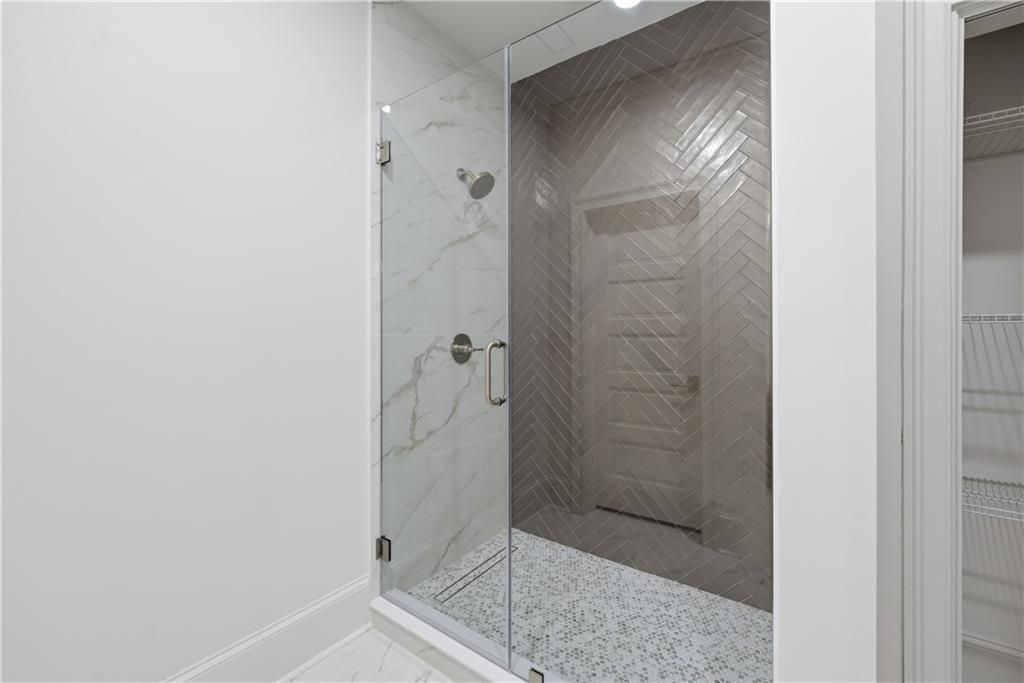 Image 53 of property listing at 10450 Belladrum, Alpharetta, GA 30022