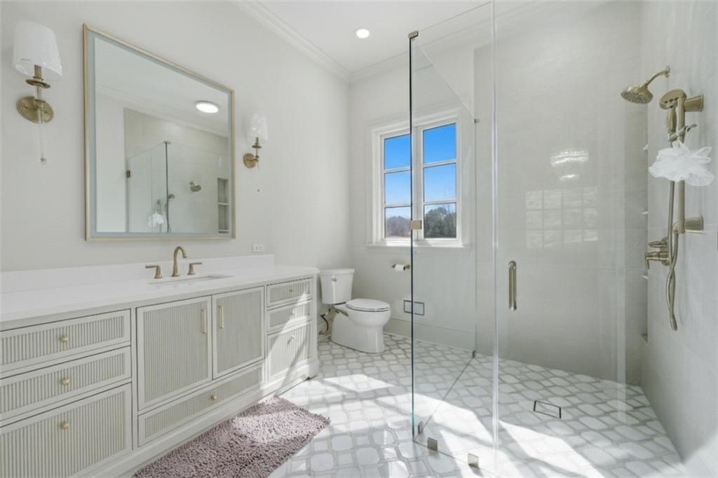 Image 54 of property listing at 10450 Belladrum, Alpharetta, GA 30022