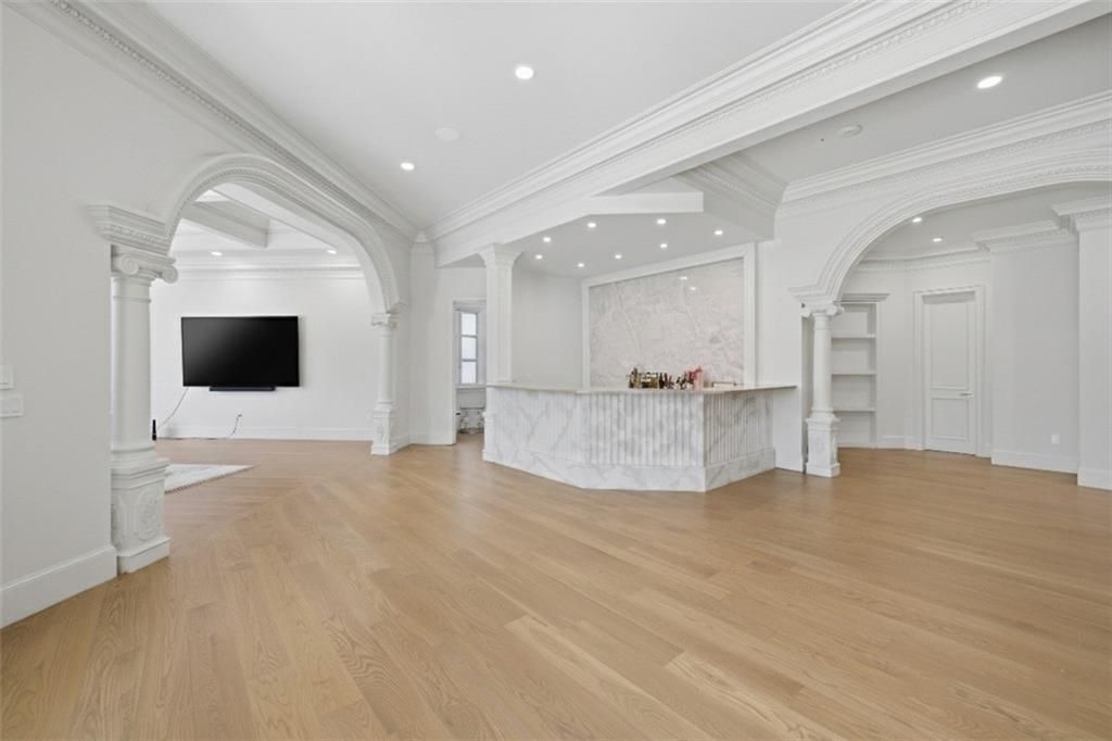 Image 69 of property listing at 10450 Belladrum, Alpharetta, GA 30022