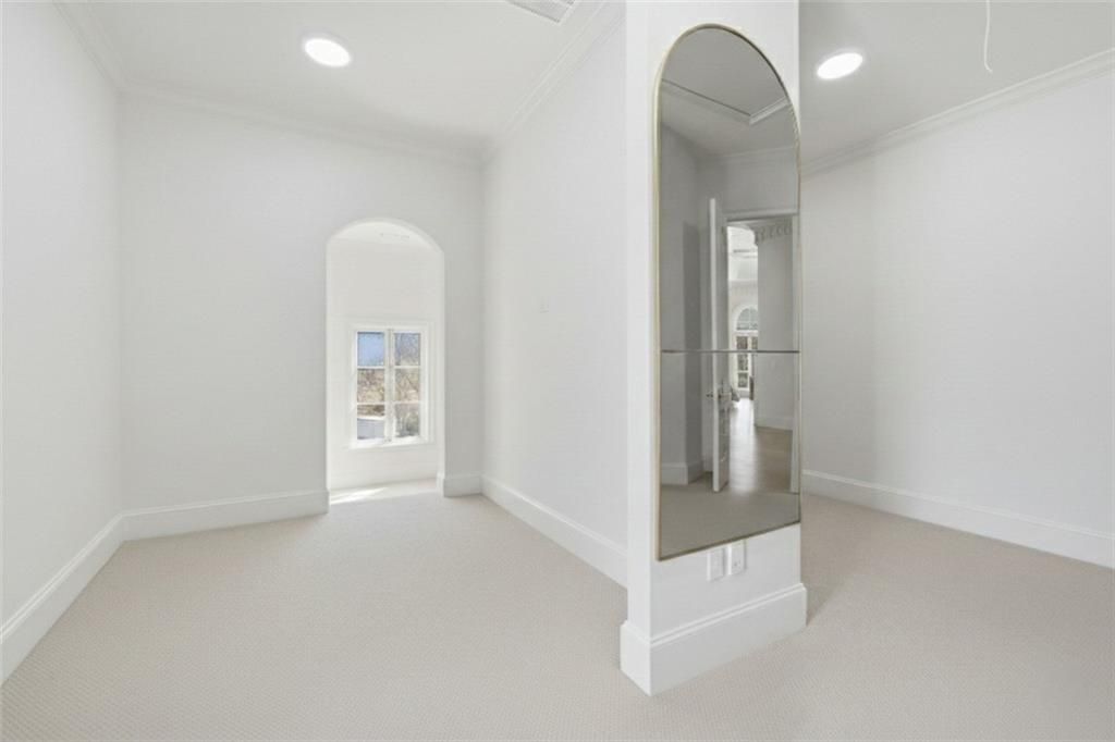 Image 76 of property listing at 10450 Belladrum, Alpharetta, GA 30022