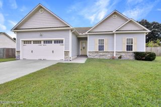102 Conley Hills Drive, Richlands, NC 28574