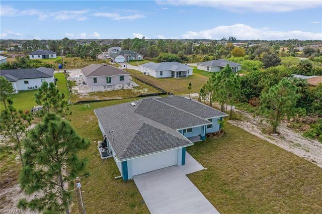 2505 39th ST SW, Lehigh Acres, FL 33976