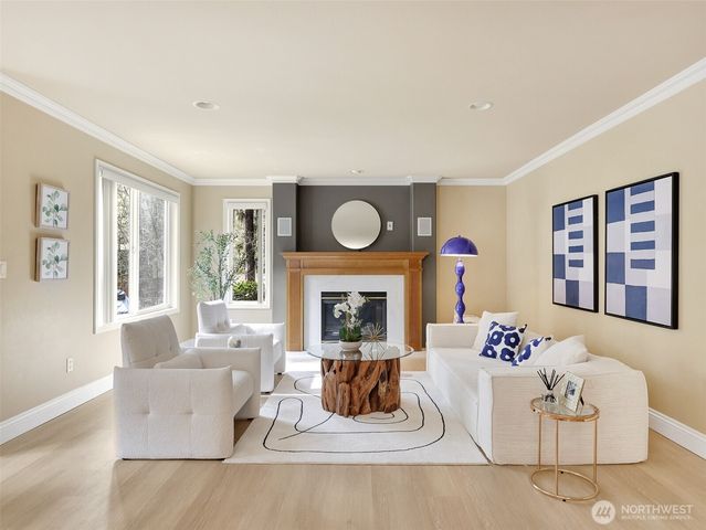 21745 NE 181st Place, Woodinville, WA 98077