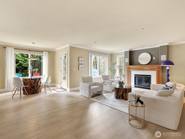 21745 NE 181st Place, Woodinville, WA 98077