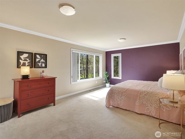 21745 NE 181st Place, Woodinville, WA 98077