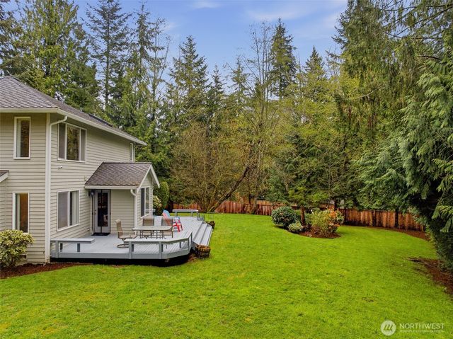 21745 NE 181st Place, Woodinville, WA 98077