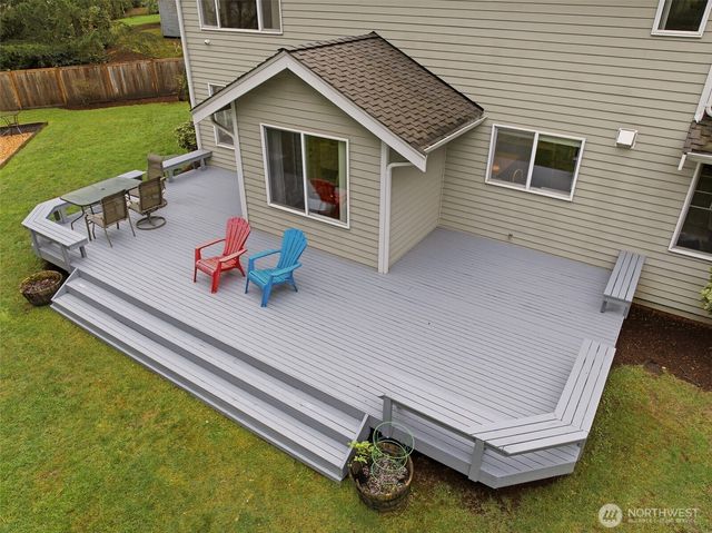 21745 NE 181st Place, Woodinville, WA 98077