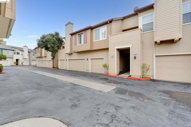 2146 2146 Sand Dollar Dr, Richmond, CA 94804