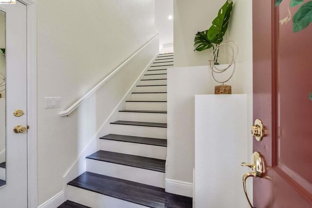 2146 2146 Sand Dollar Dr, Richmond, CA 94804