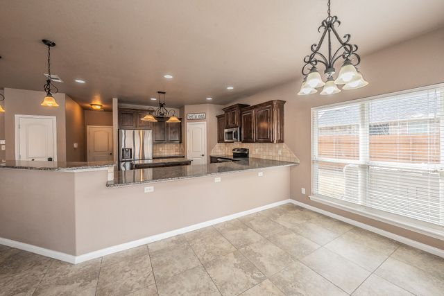 405 Edgewood Terrace, Boyd, TX 76023