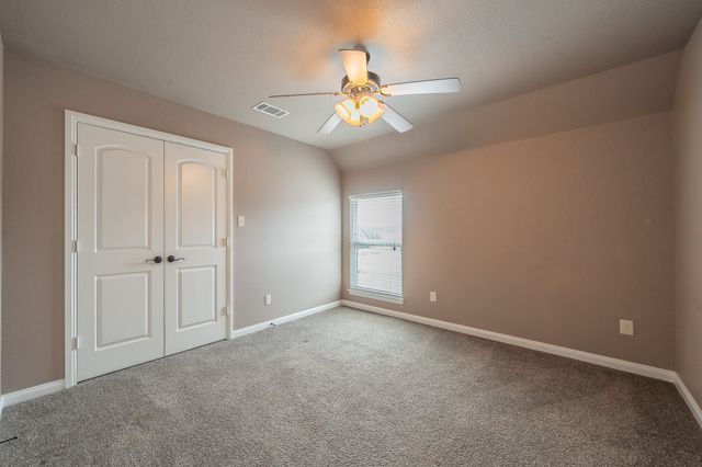 405 Edgewood Terrace, Boyd, TX 76023