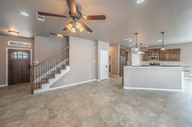 405 Edgewood Terrace, Boyd, TX 76023