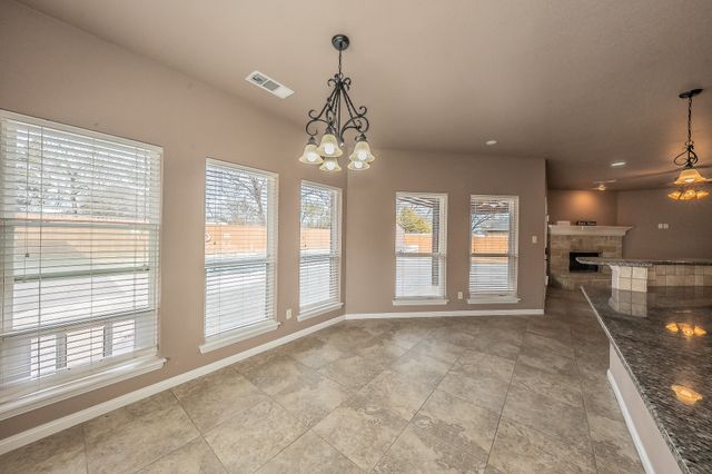 405 Edgewood Terrace, Boyd, TX 76023