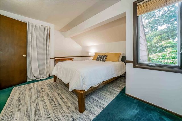 427 Armour Road, Avon Lake, OH 44012