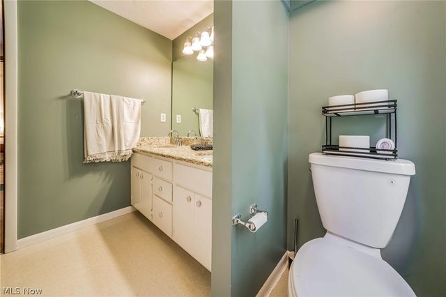427 Armour Road, Avon Lake, OH 44012