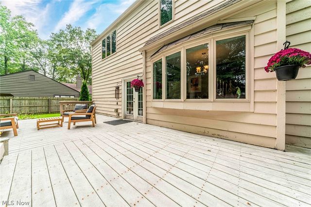 427 Armour Road, Avon Lake, OH 44012