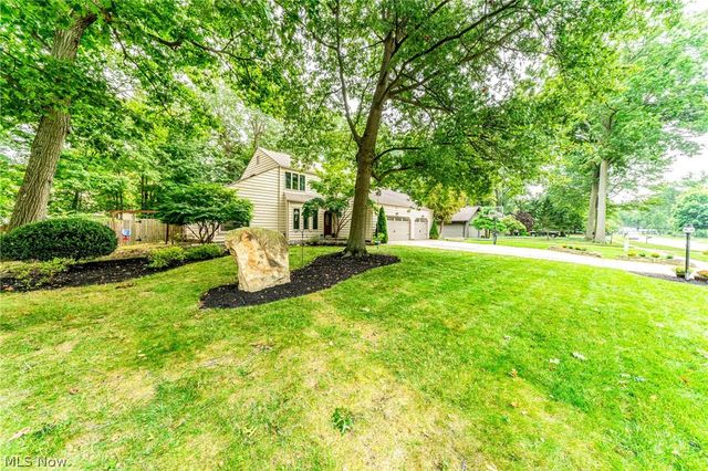 427 Armour Road, Avon Lake, OH 44012