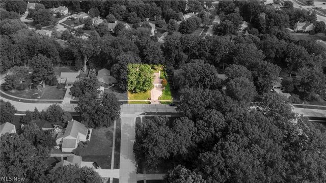 427 Armour Road, Avon Lake, OH 44012