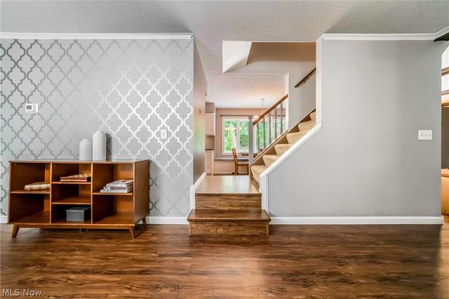 427 Armour Road, Avon Lake, OH 44012