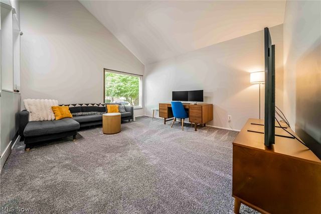 427 Armour Road, Avon Lake, OH 44012