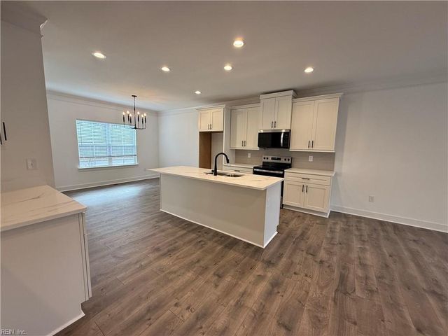 621 Jaden WAY, Virginia Beach, VA 23454