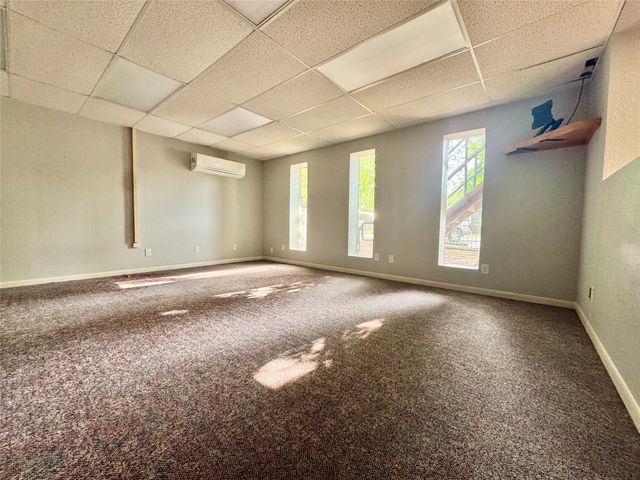 321 N West Street, Buffalo Gap, TX 79508