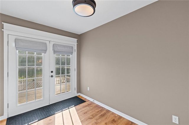 7205 N Hickory Street, Kansas City, MO 64118