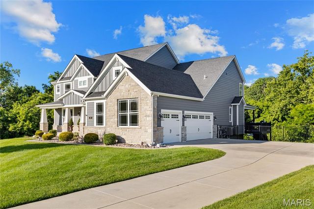 216 Westleigh Court, O'fallon, MO 63385