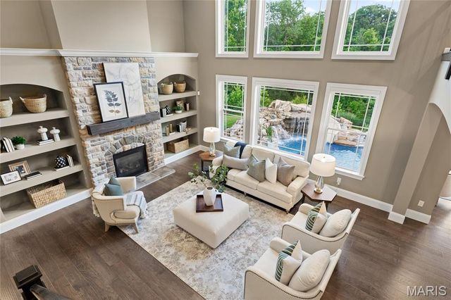 216 Westleigh Court, O'fallon, MO 63385