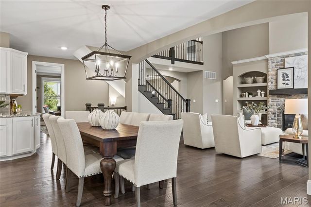 216 Westleigh Court, O'fallon, MO 63385