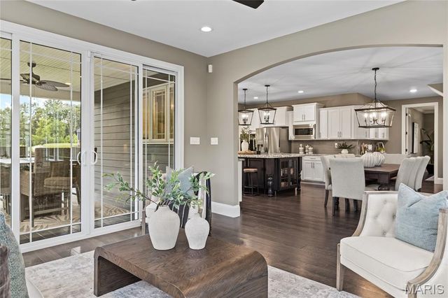 216 Westleigh Court, O'fallon, MO 63385